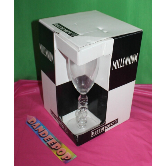 Vintage Millennium 2000 Luminarc 4 Piece Champagne Flutes Glassware In Box - Picture 1 of 4